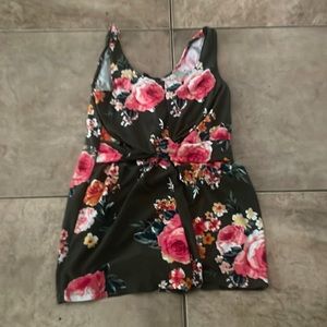 Floral printed Jumpsuit. Derek Heart.